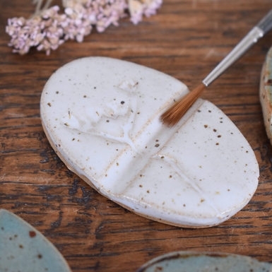 @artandkreative Pinselablage - Weiss handgemacht aus Keramik